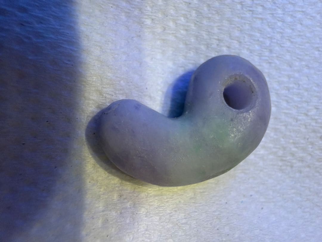 見事な素晴らしい透光性‼️糸魚川ラベンダー翡翠‼️希少‼️送料無料‼️破格出品‼️