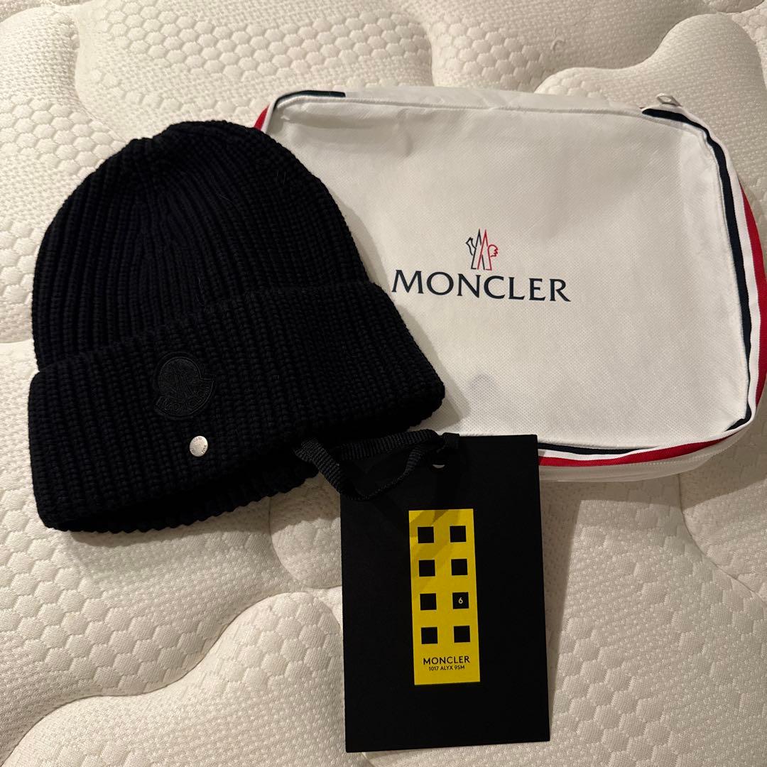 【元値55000円】MONCLERニット帽