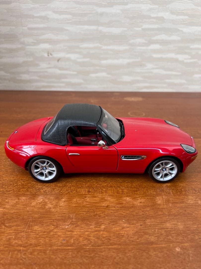 No520 ミニカー1/18 KYOSHO BMW Z8 Roadstar