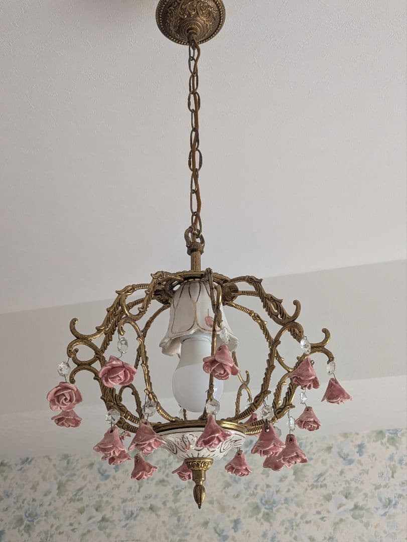 フランスアンティーク シャンデリア ピンクローズ モチーフ シャンデリア