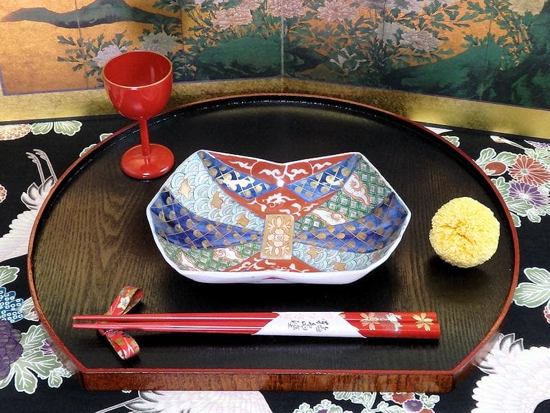 古伊万里　金襴手　波千鳥に幾何学紋の図　熨斗型変形皿　２枚E603AS-fbsj