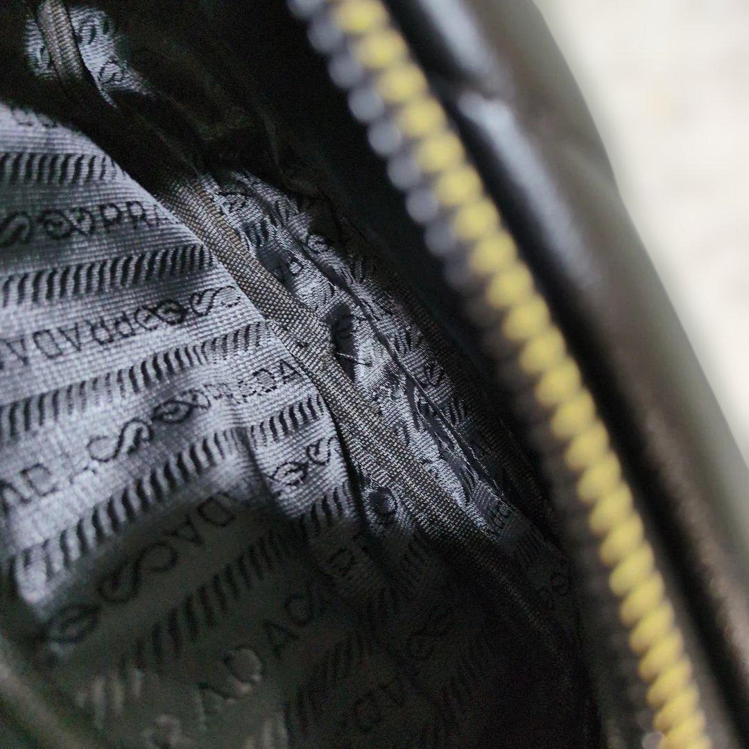 ブラック ショルダーバッグ キルティングノベルティ