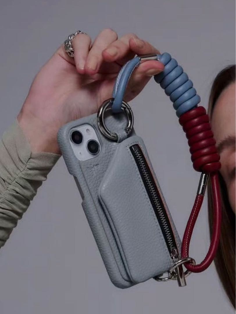 iPhone16Pro用　エジュー　iPhoneケース&ストラップ　美品