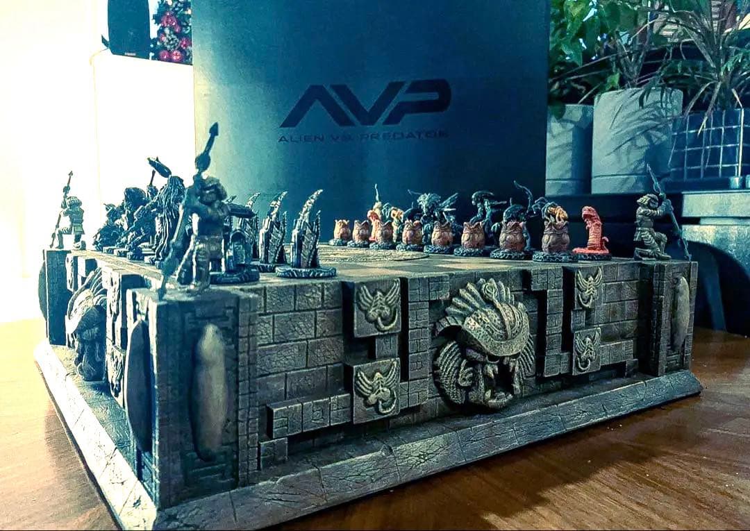 新品！Aliens vs PredatorエイリアンプレデターチェスSOTA