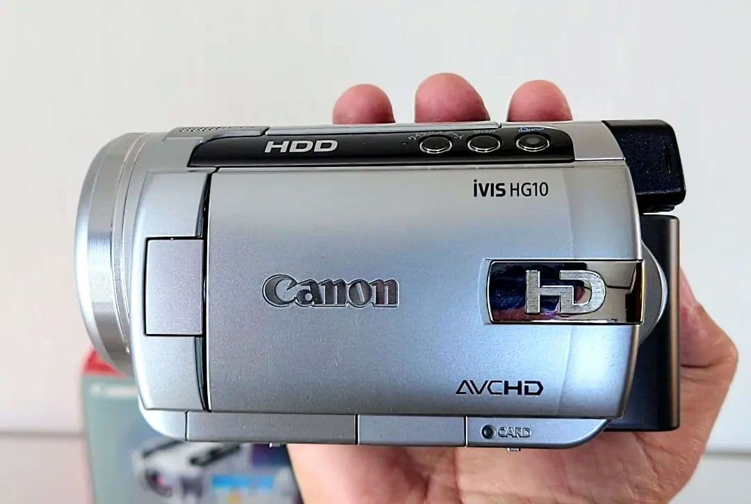 キャノンHDビデオカメラiVIS HG10 + トラベルキットセット 未使用多し