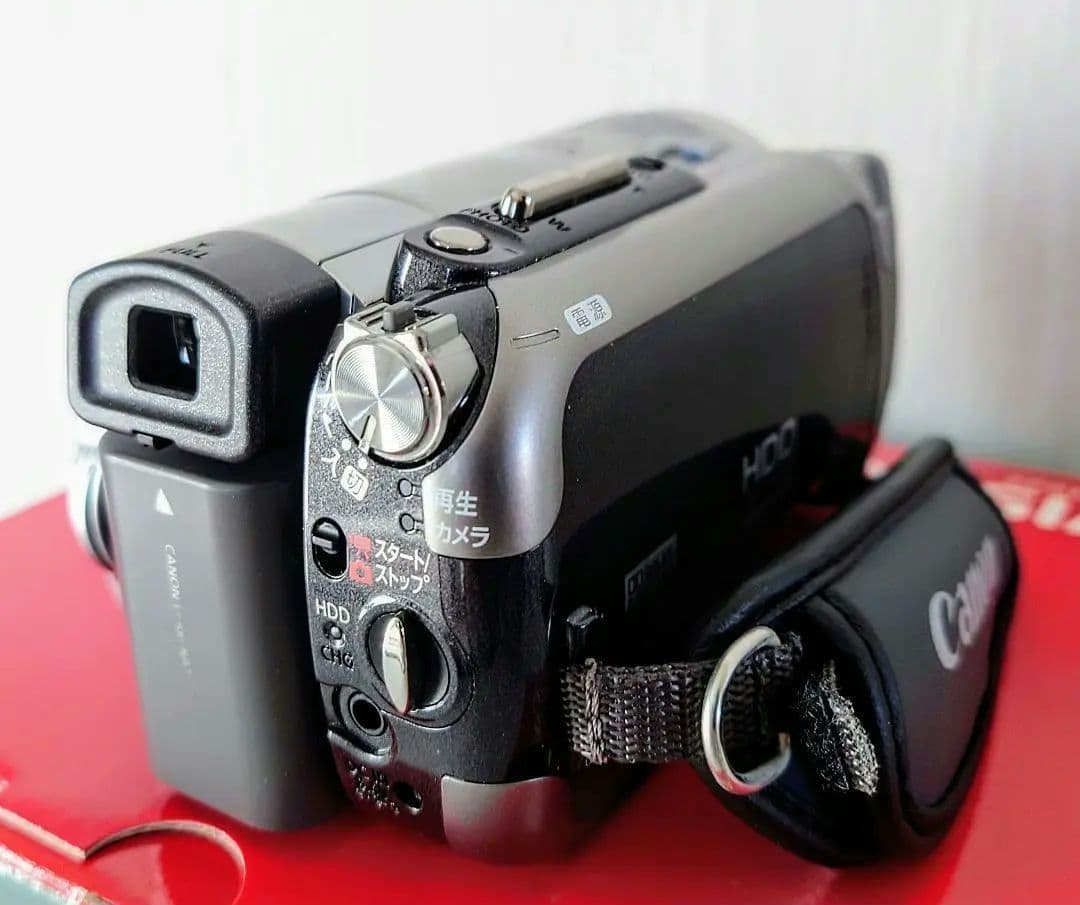 キャノンHDビデオカメラiVIS HG10 + トラベルキットセット 未使用多し