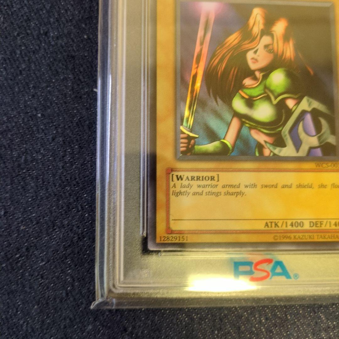 （PSA8）【匿名配送】WCS-001　女剣士カナン