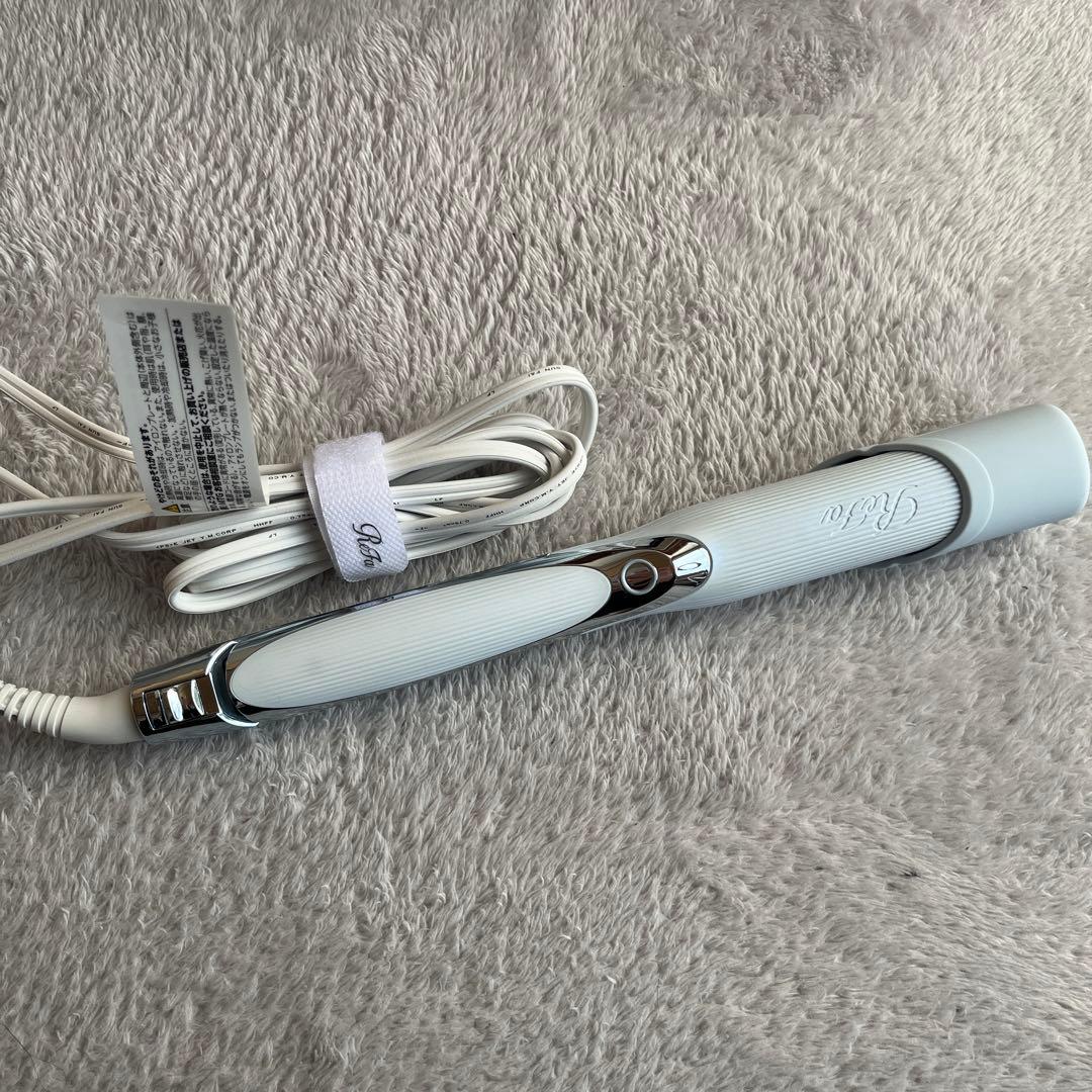 リファ　ストレートヘアアイロンプロ　ホワイト