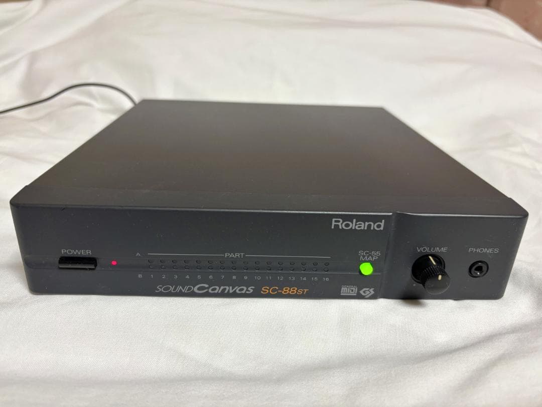 Roland ローランド MIDI音源モジュール SC-88ST【動作品】