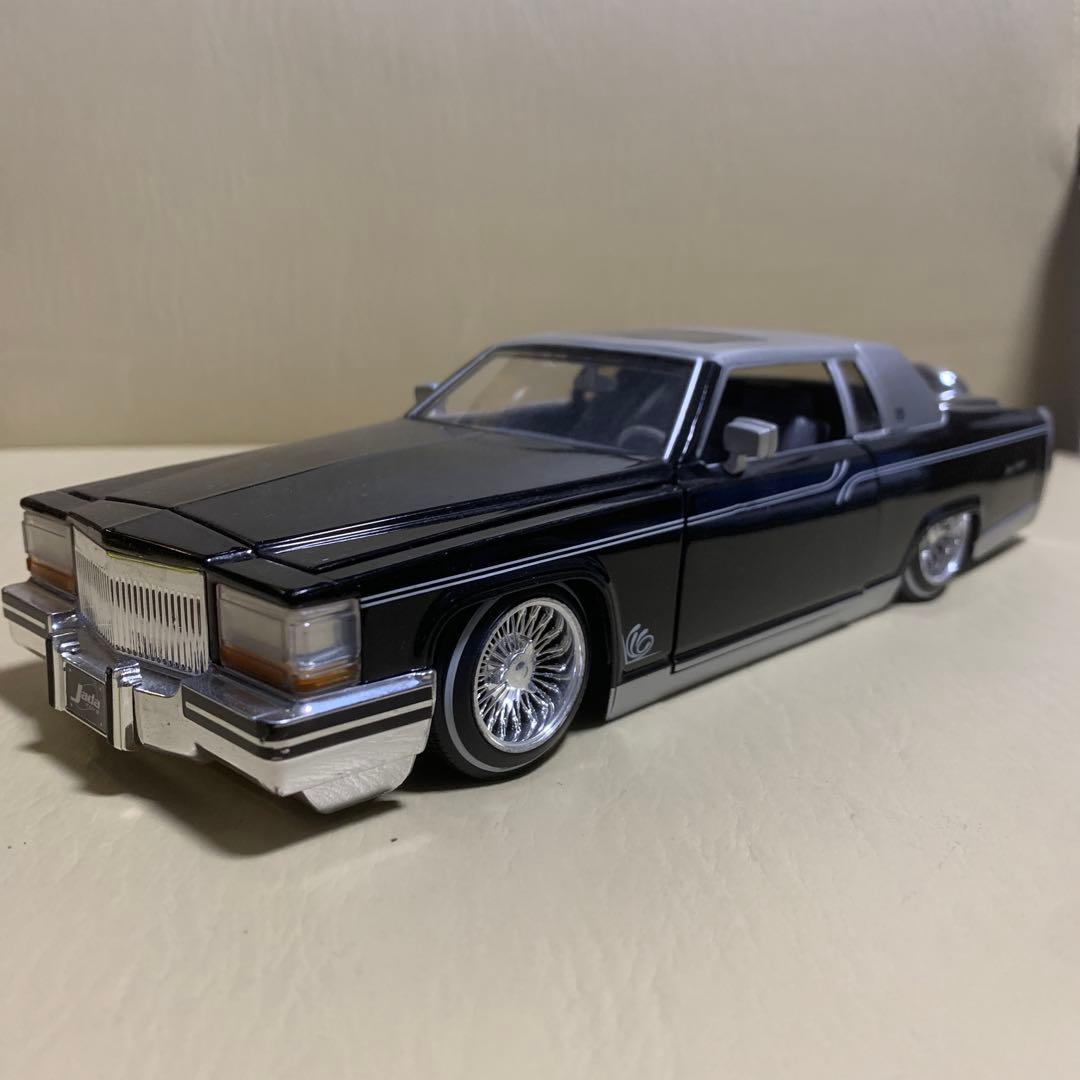 jadatoys キャデラックブロアム85年　ローライダー