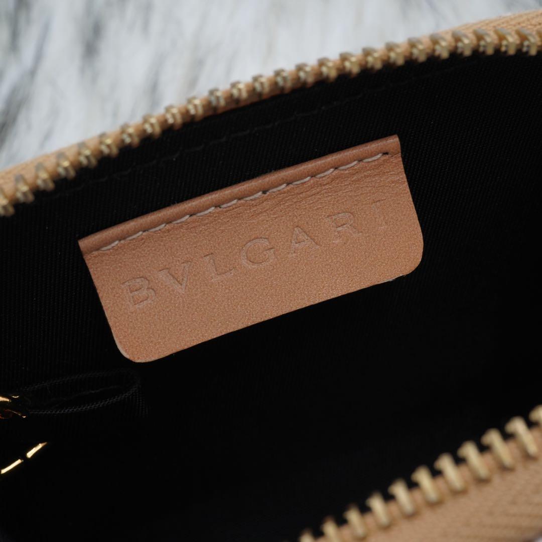 新品未使用品　BVLGARI ブルガリ　小銭入れ　ケース　チャーム付き