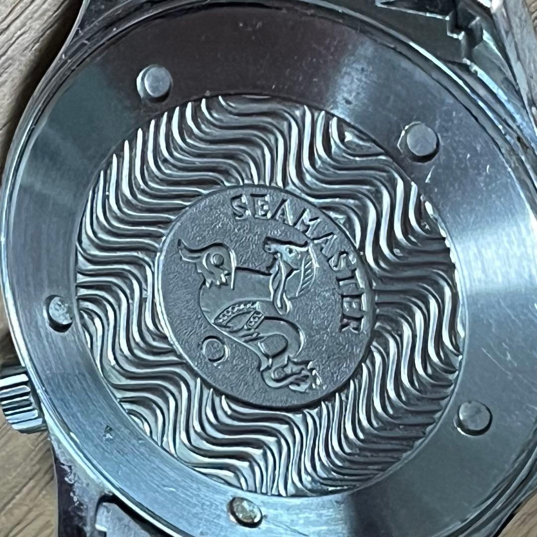 オメガ　シーマスター　クォーツ稼働中