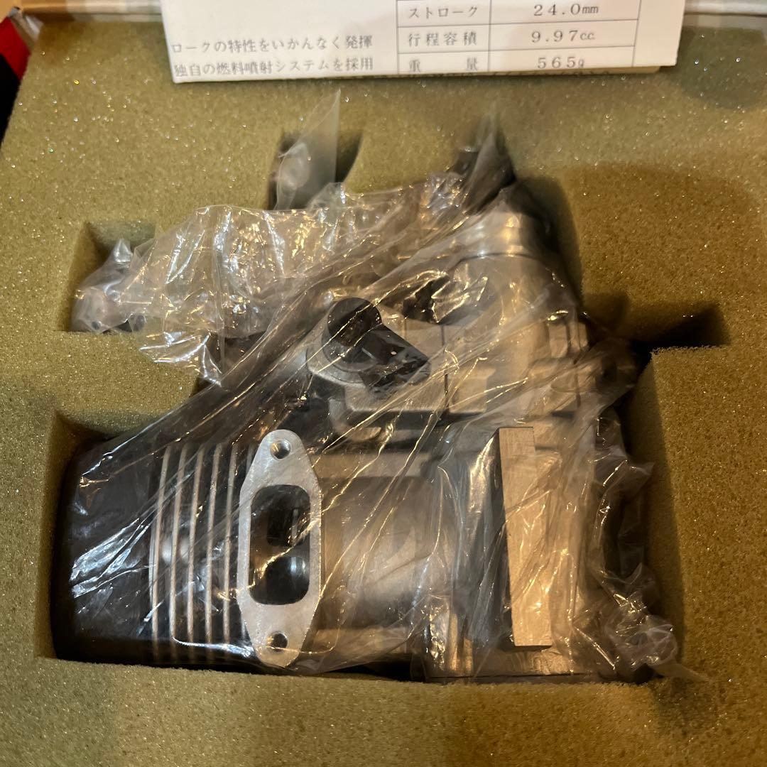 マヌエル ラジコン　エンジン　YS 61LONG