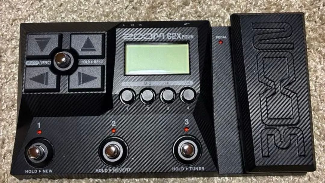 ZOOM G2X four　ギター用マルチエフェクター