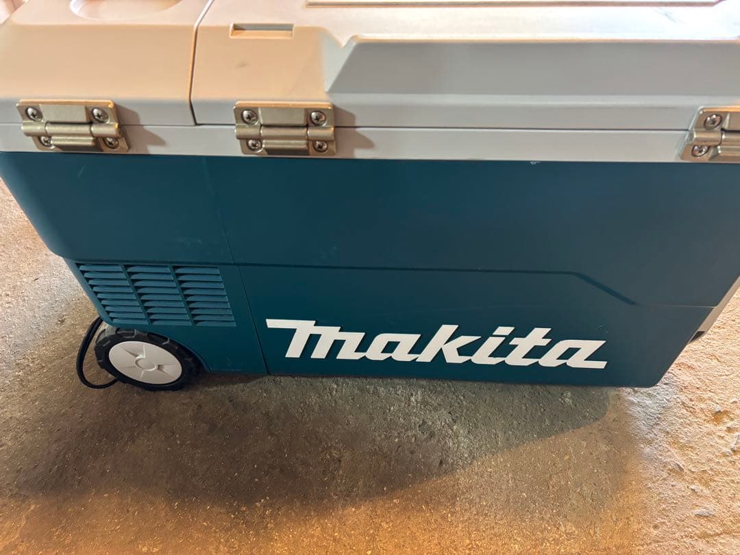 中古品)マキタ保冷温庫　CW180D容量20L