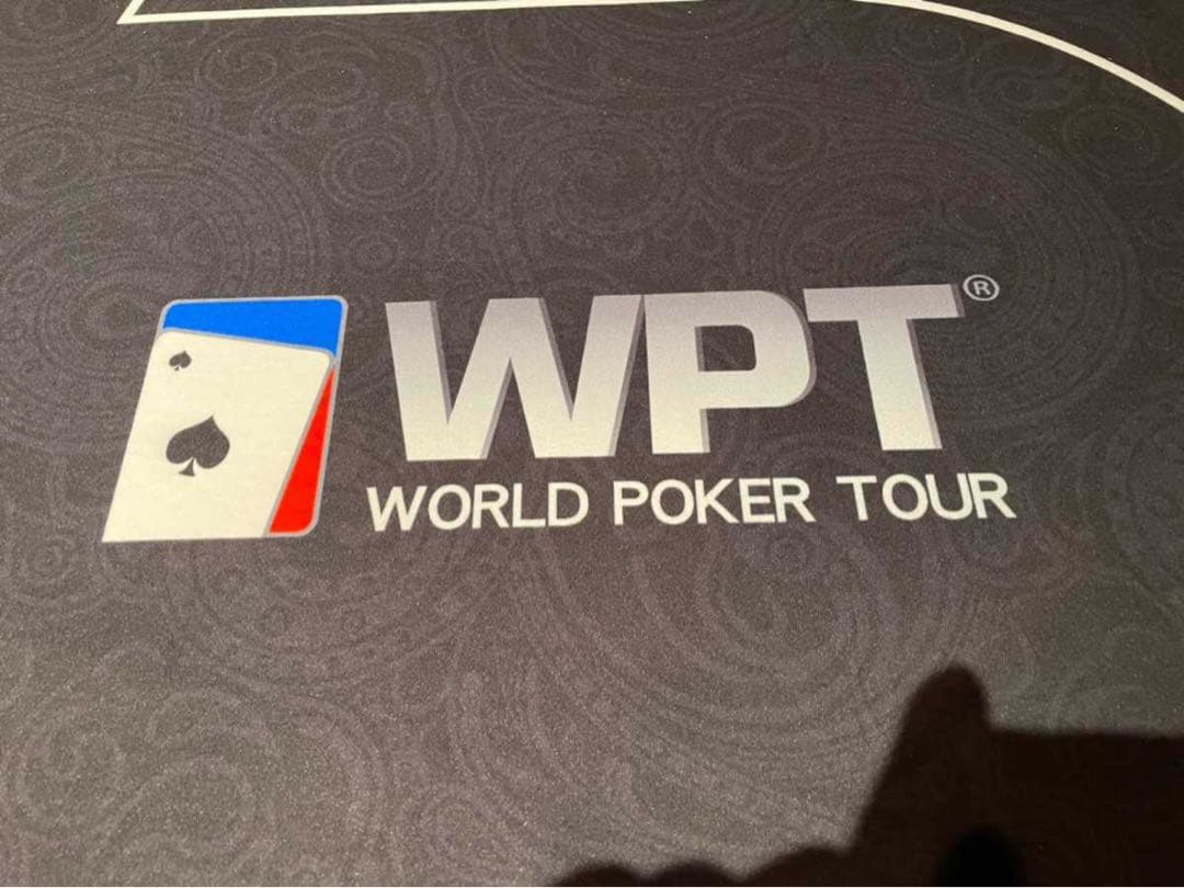 激レアWPT仕様！ポーカーテーブル10人 バカラ ブラックジャック 送料無料！