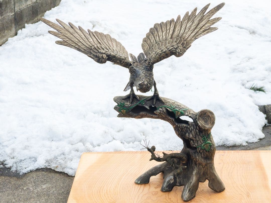 猛禽類鉄彫刻 鷹 鷲 置物