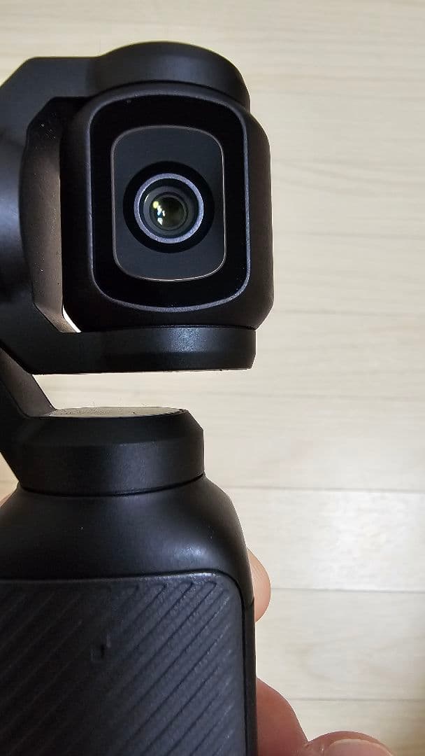 ビデオカメラ DJI Osmo Pocket 3 Creator Combo