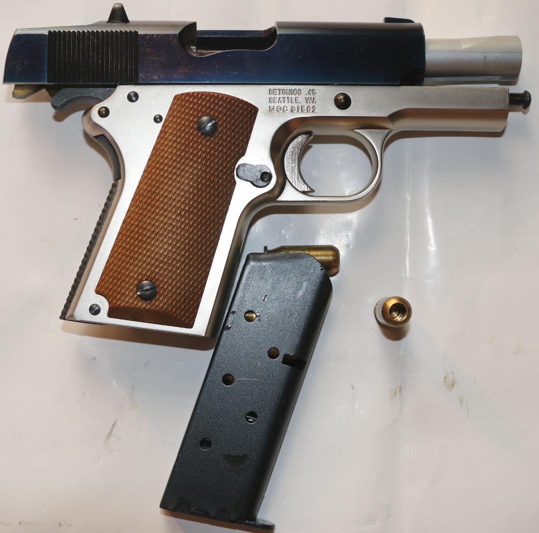 ＭＧＣABS樹脂製モデルガン デトニクス４５ フレームシルバー　SPＧ合法品