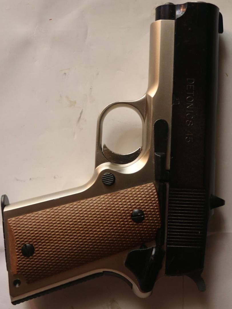 ＭＧＣABS樹脂製モデルガン デトニクス４５ フレームシルバー　SPＧ合法品