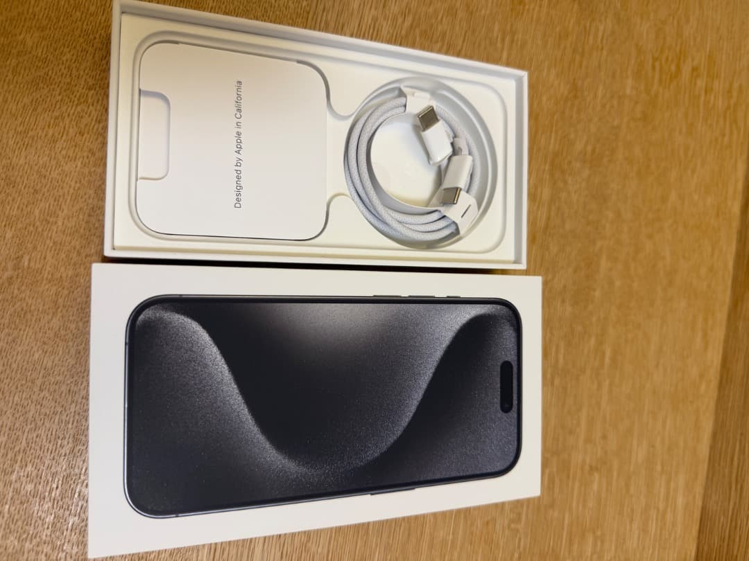 iPhone15 Pro ブラックチタニウム 256GB バッテリー91%