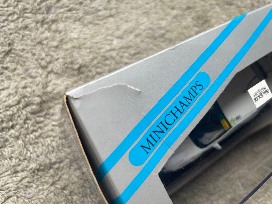 フォード　1994　Escort RS Cosworth ミニチャンプス1/43