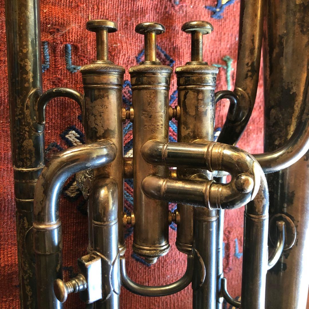 Boosey&CoテナーホーンClassA light valve