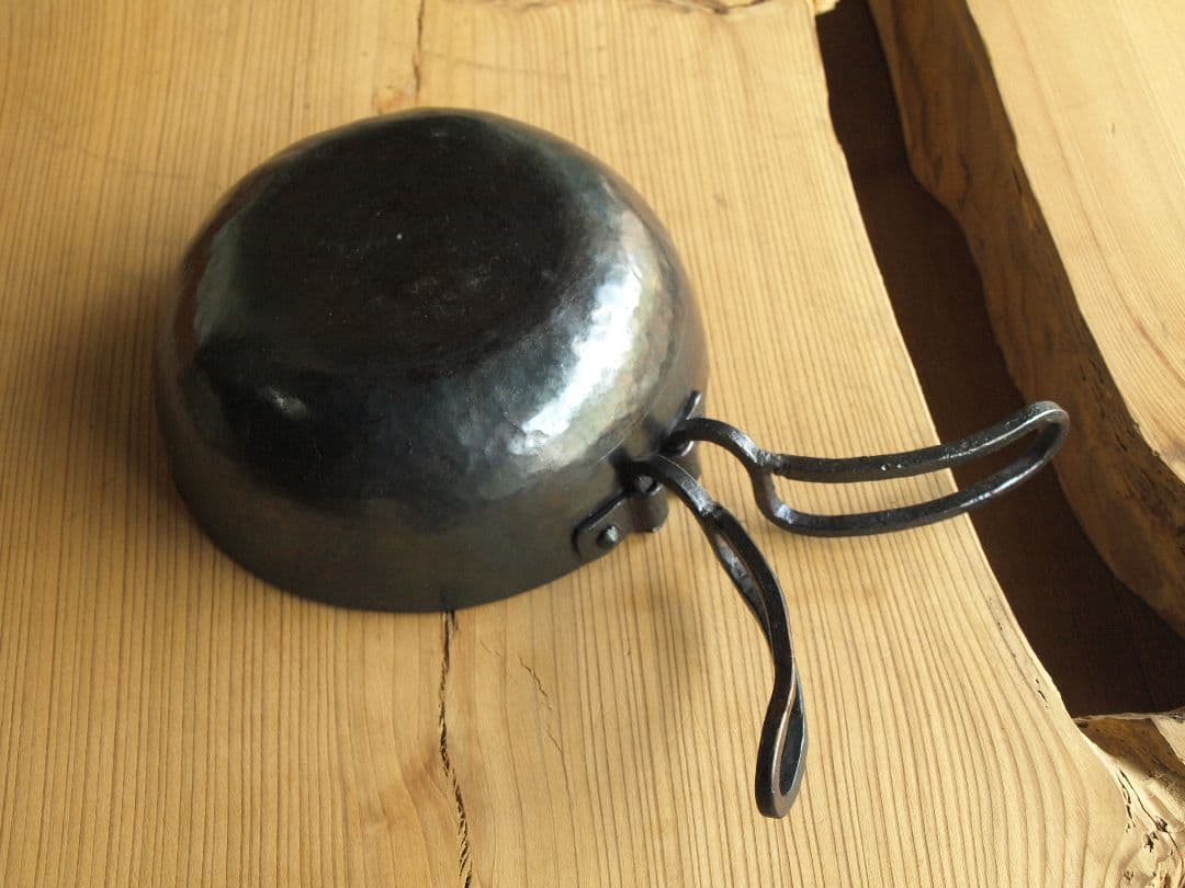 鍛鉄のラウンドカップ１６０ククサシェラカップキャンプ道具キャンプギアソロキャンプ