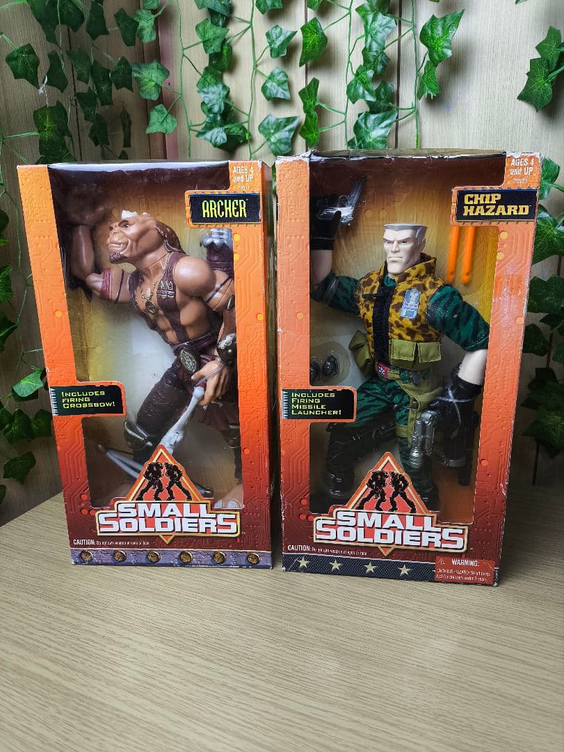 スモールソルジャーズ　アーチャー　チップ　フィギュア　2体