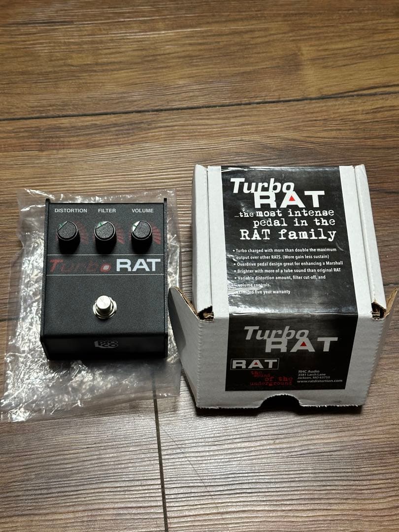 超美品　Turbo RAT ギターエフェクター
