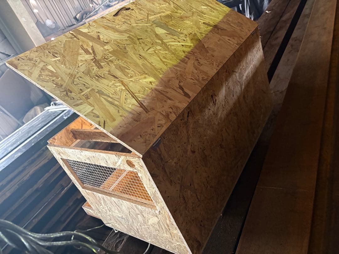 爬虫類ケージ　90×45×45 引き出しタイプ　サイド金網　天板蝶番、取手付き