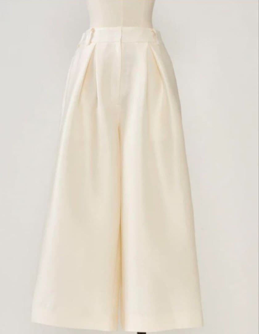 【未使用】heve ヘイブ ガウチョパンツ バニラ 38