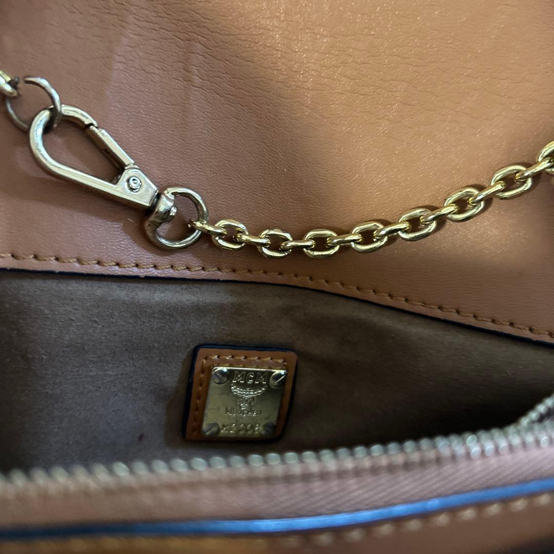 MCM ブラウンレザー ショルダーバッグ