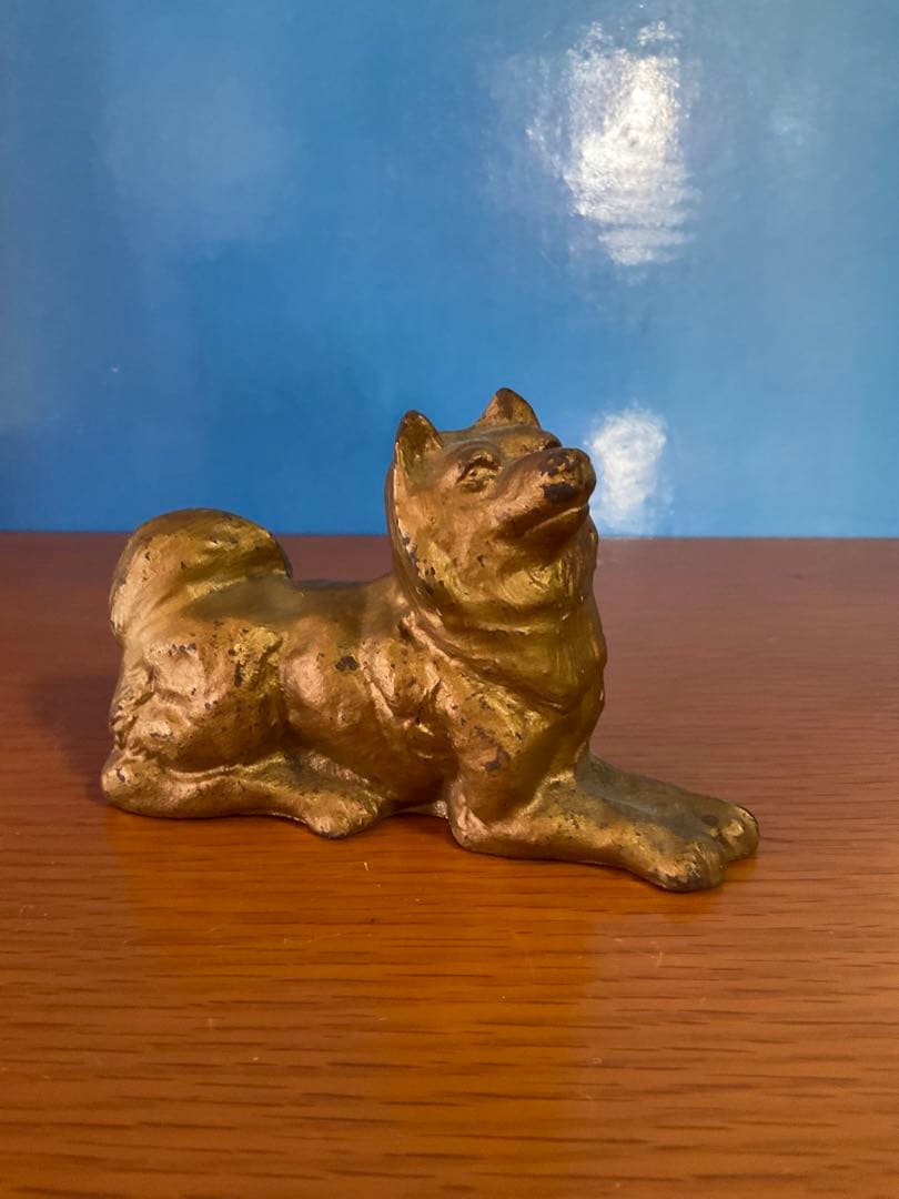 犬の置物　美術工芸品　　置物　　いぬ　インテリア コレクション　金属製