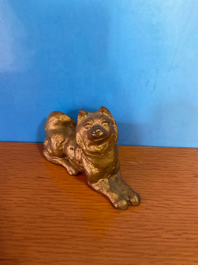 犬の置物　美術工芸品　　置物　　いぬ　インテリア コレクション　金属製