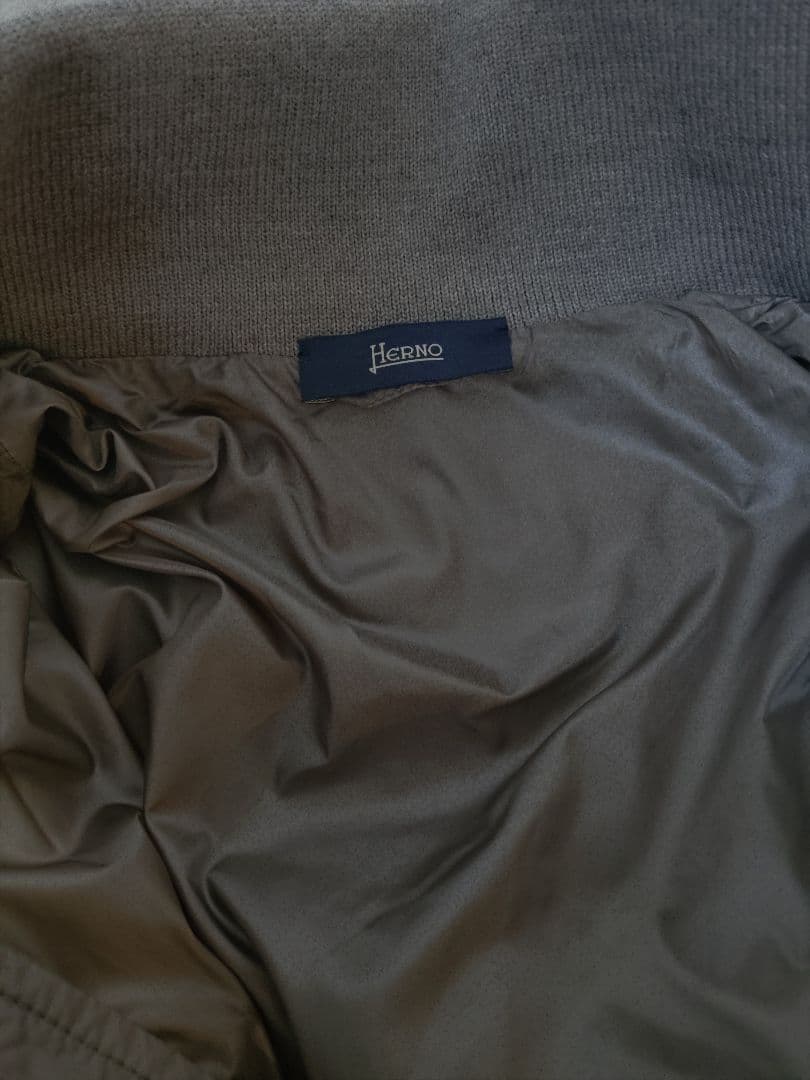 Herno グレー キルティング ジャケット