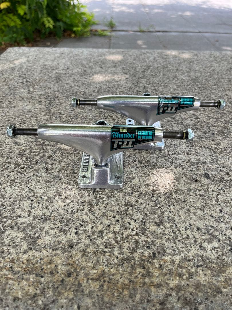 Thunder Trucks T-II HI 147 サンダートラック
