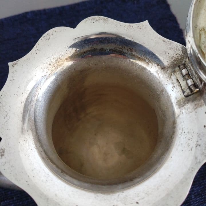 脚付きティーポット＆シュガーポットセット ビンテージ品 バラのレリーフ