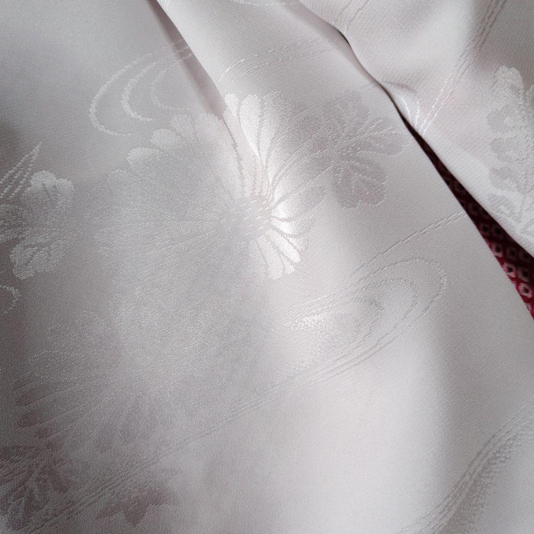 ももちです。正絹総絞り赤色の被布（中綿無し）