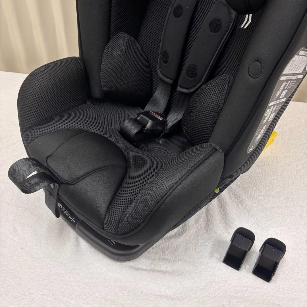 クリーニング済　☆美品☆　アップリカ　フォームフィット　ISOFIX　ブラック