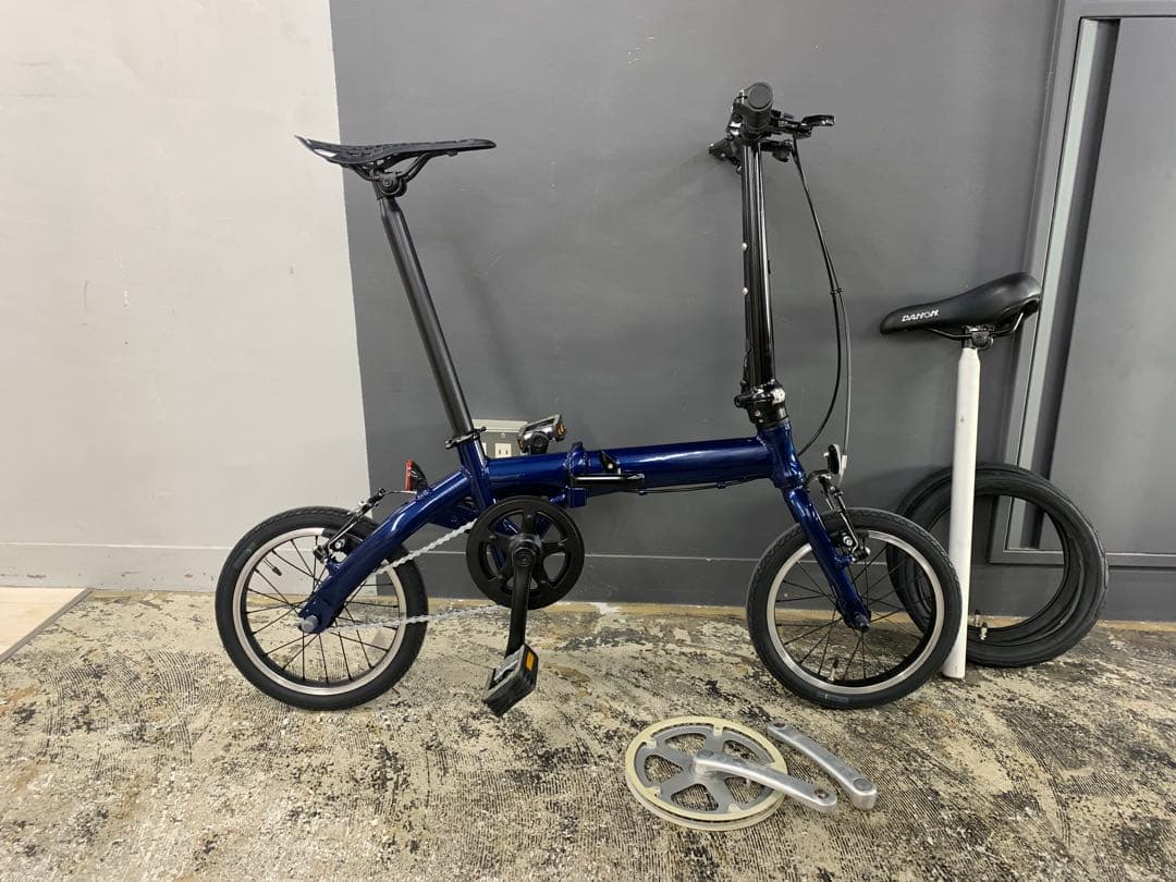 ルノーLight8のOEM車体★8kg★再塗装★オマケ付き★14インチ