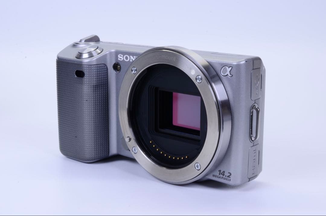 SONY NEX-5 シルバー 海外版 ボディのみ 英語表記 ミラーレス