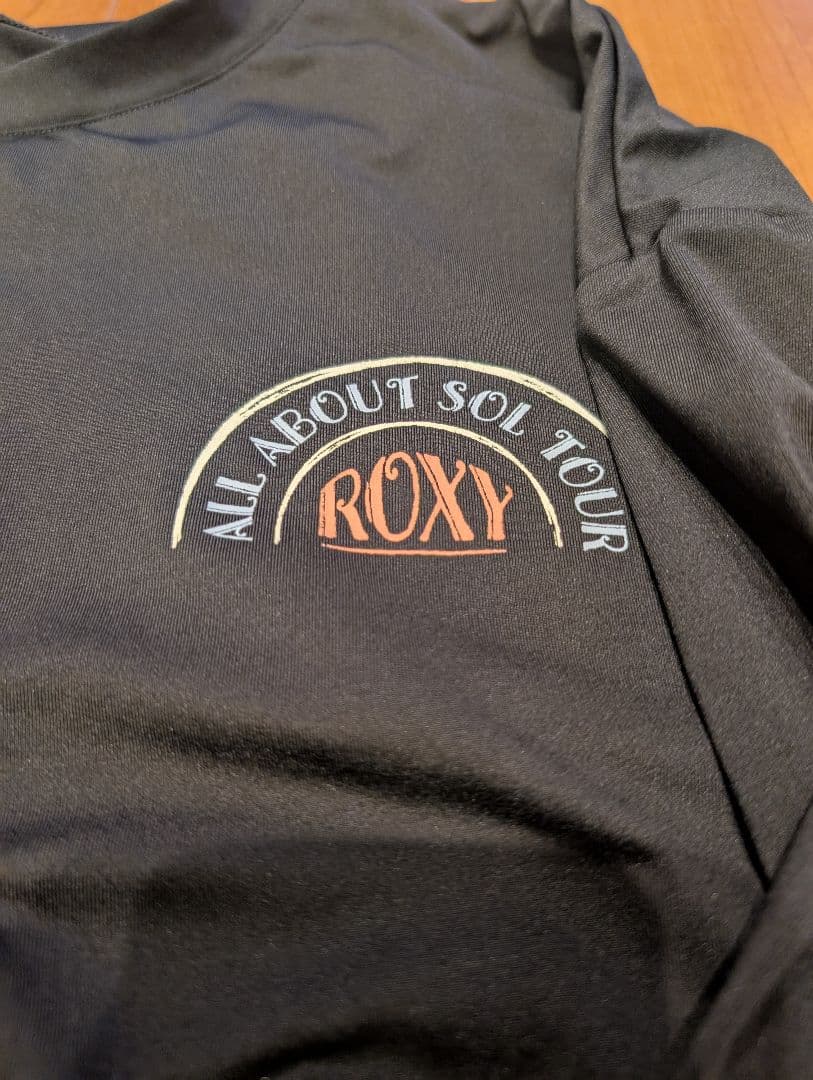 ROXY ビキニとラッシュガードセット