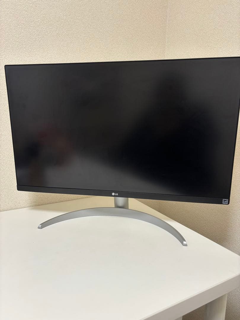 『最終値下げ』LG モニター ディスプレイ 27UP600-W 27インチ