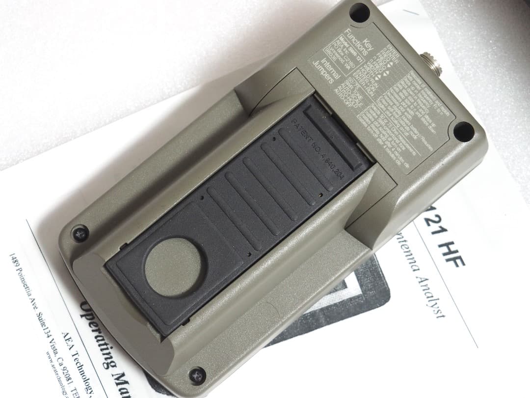 AEA HFアンテナアナライザー SWR-121 アンテナ分析器（ジャンク）