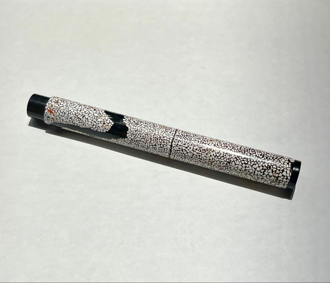 万年筆　大橋堂　植原栄一　　卵殻変わり塗り　エボナイト　ペン先21K 漆