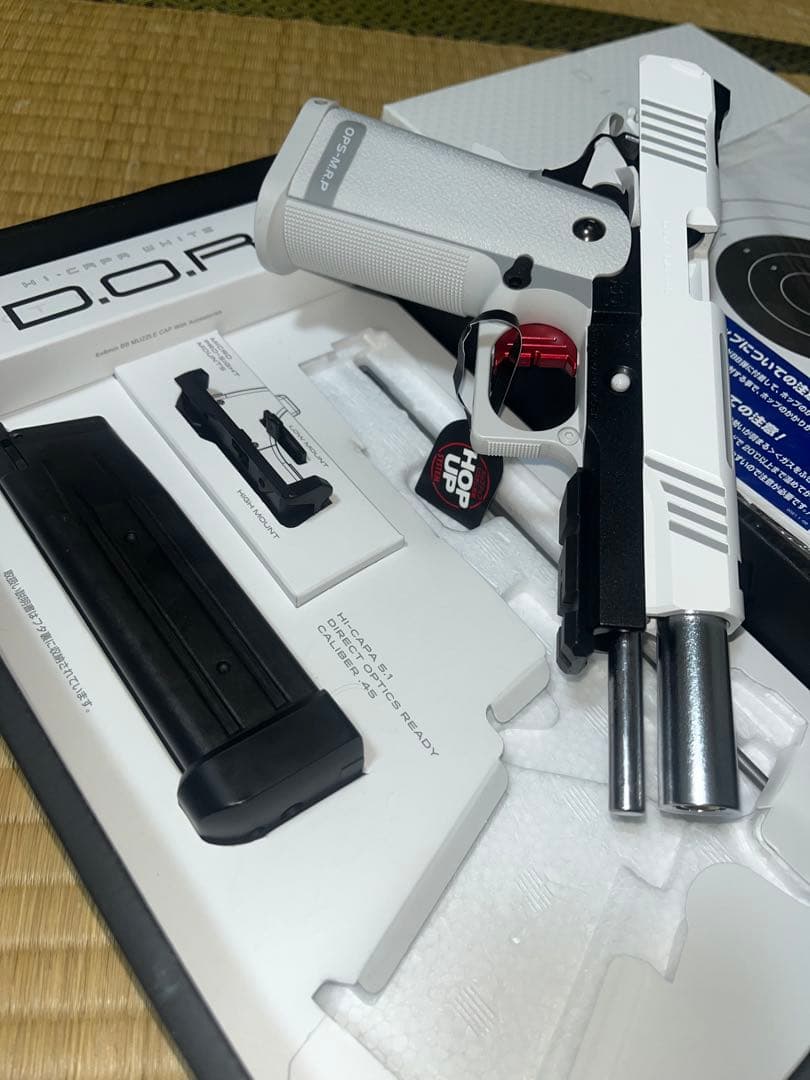 D.O.R. ホワイト ガスガン 東京マルイ　ハイキャパ　動作品