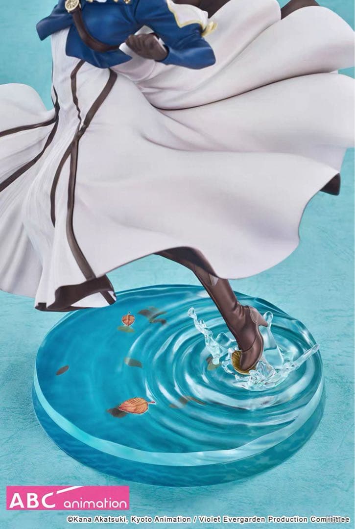 特典付き『グッドスマイルアーツ』ヴァイオレット・エヴァーガーデン フィギュア