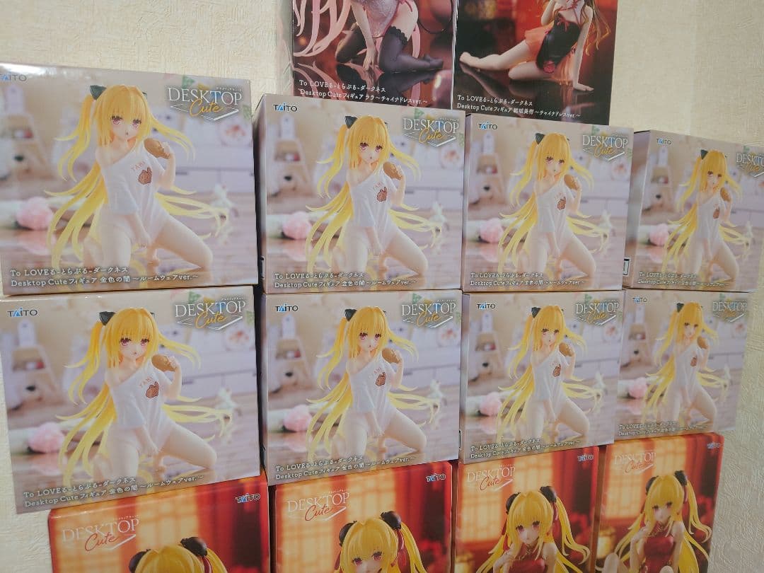 金色の闇　DesktopCute チャイナドレス　ルームウェア　計18個