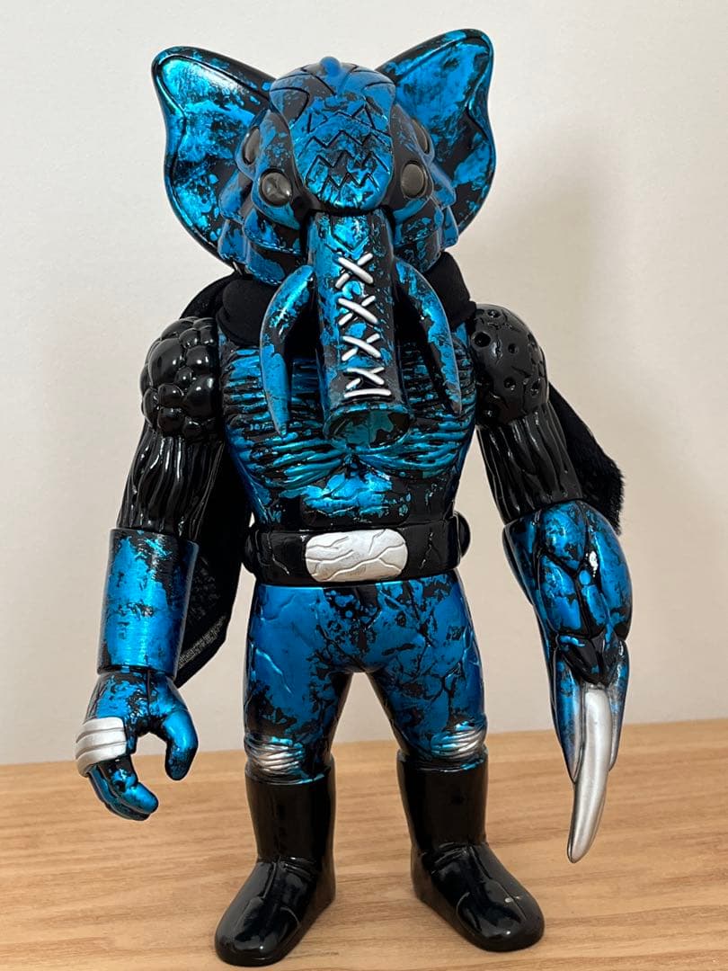 NEO ONE リアルヘッド エレマックス 黒成型 ブルー 銀塗装 ソフビ